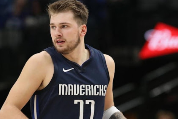 通过人工智 通过人工智