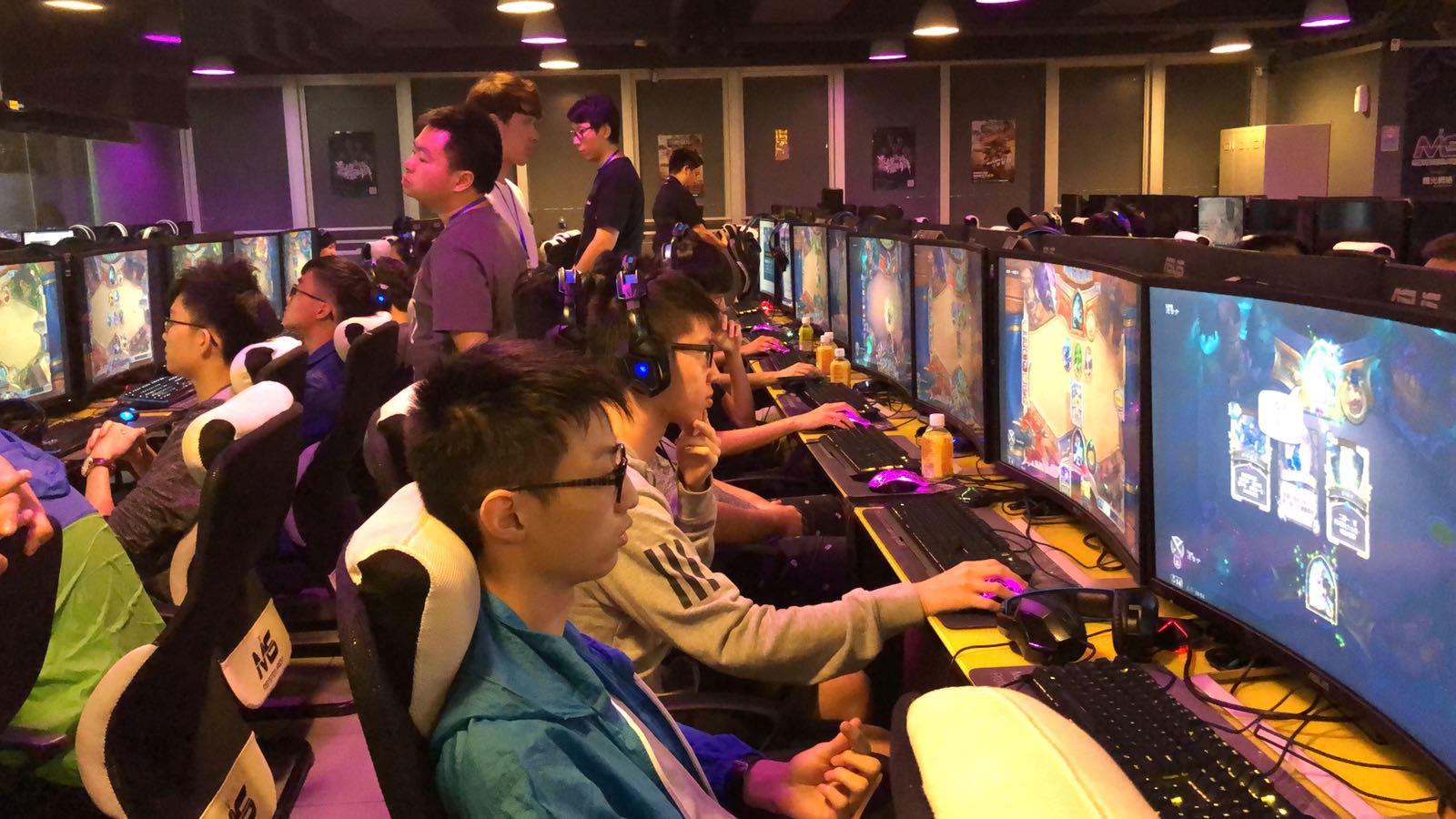 他呐喊的观 他呐喊的观