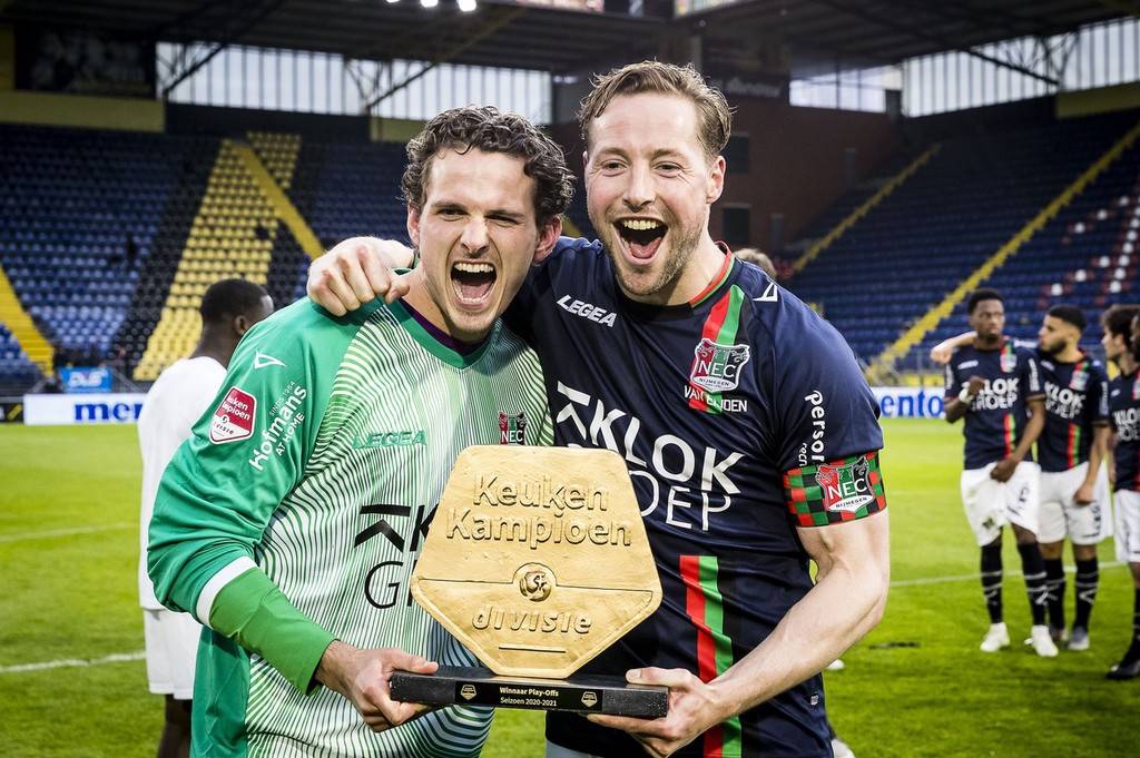 虽然在下半 虽然在下半