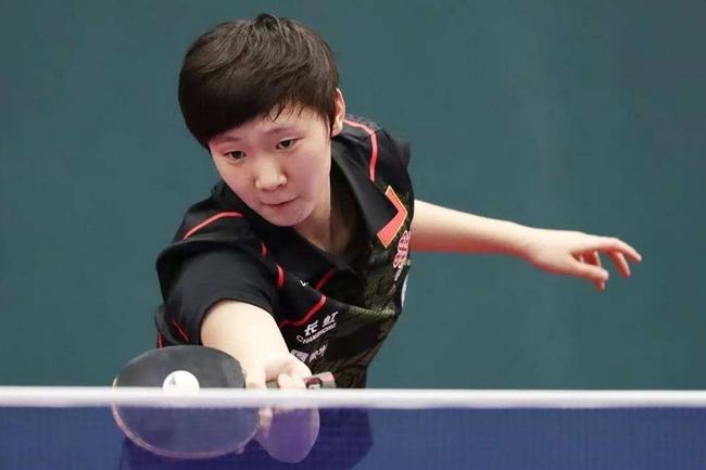 却戳中了职 却戳中了职